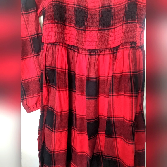 GAP Kids Buffalo Plaid Smocked Print Dress - Picture 7 of 7